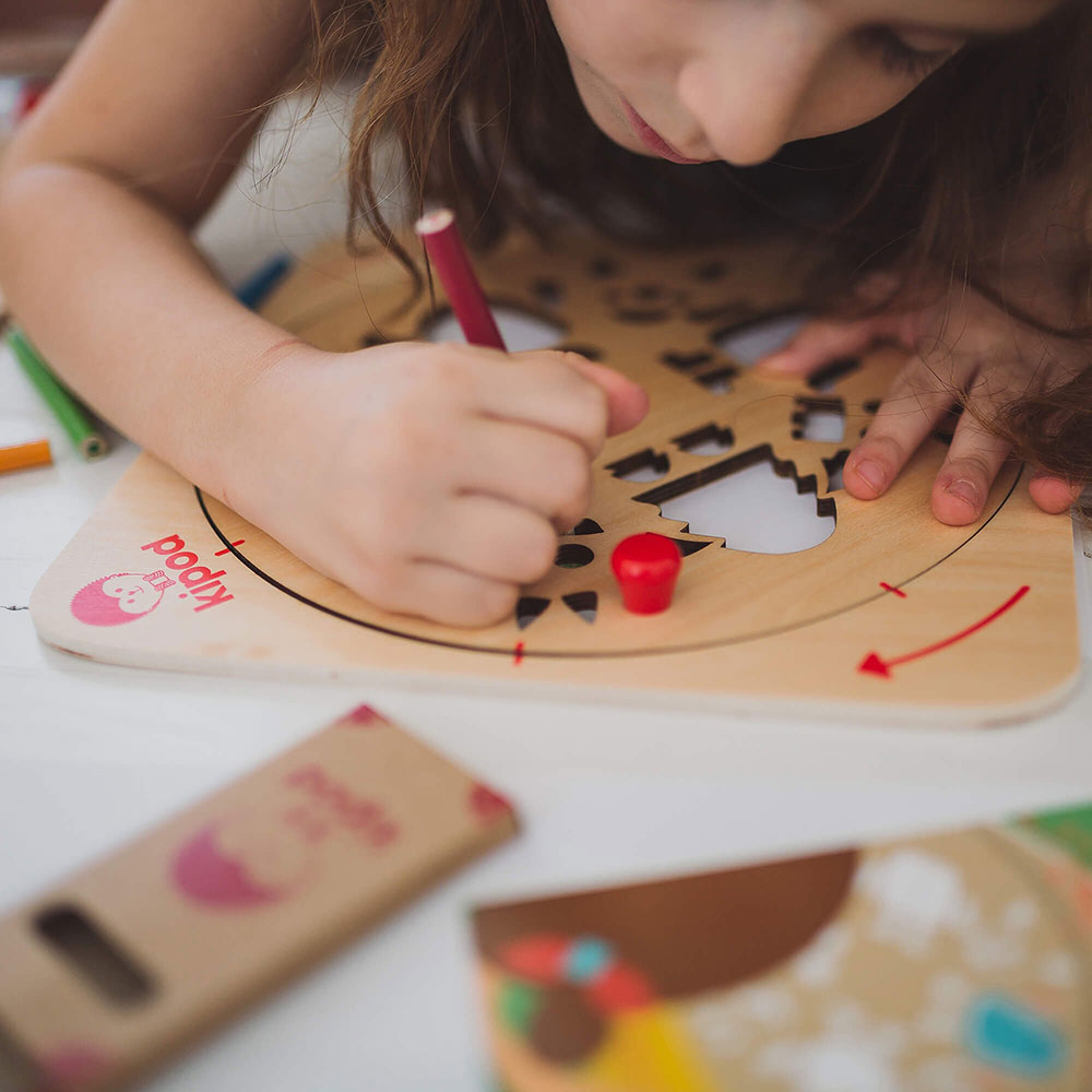 ארטוויסט - שבלונות ציור מפלצות