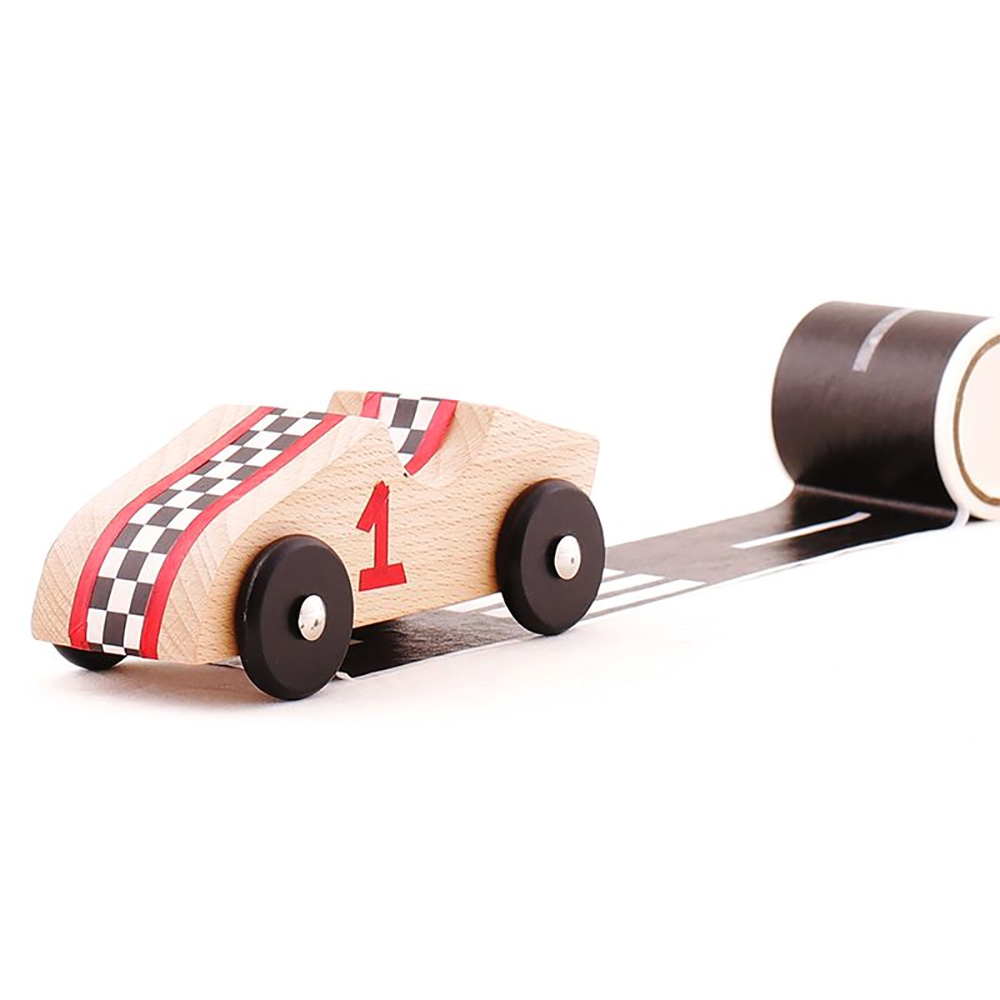 סטיקאר - ערכה להכנת מכוניות מרוץ מעץ